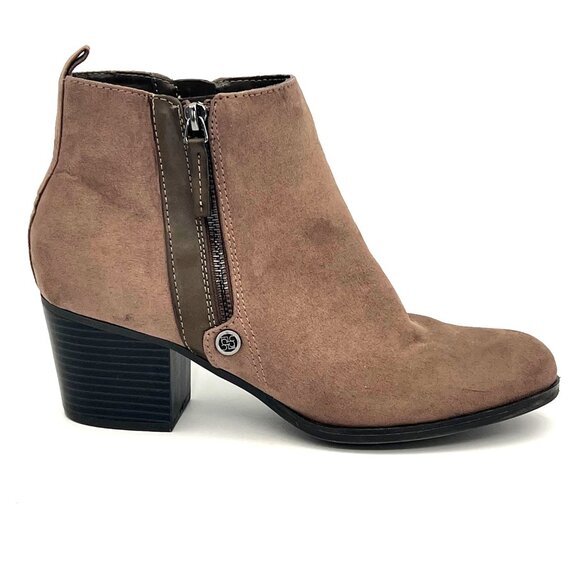 Liz Claiborne Refined Comfort Faux Suede Womens Ankle Booties Side Zippers 10M - Picture 13 of 16